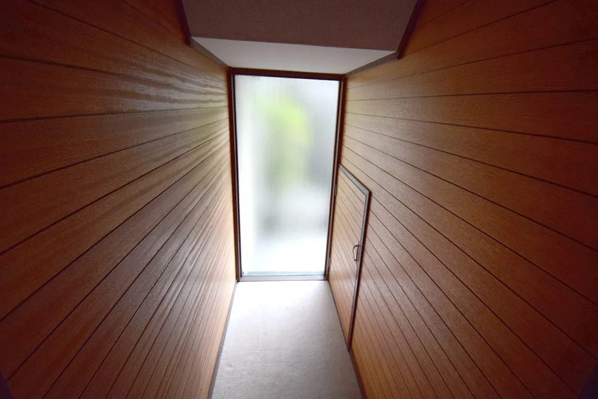 Detached house near Fujimori Shrine