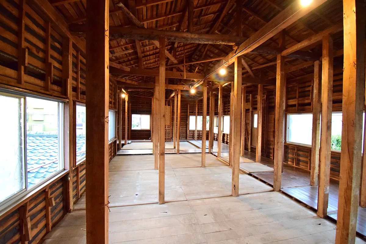 Residential environment between the Kamo River and Kyoto Imperial Palace! Used detached house in Bishamon-cho, Kamigyo-ku.