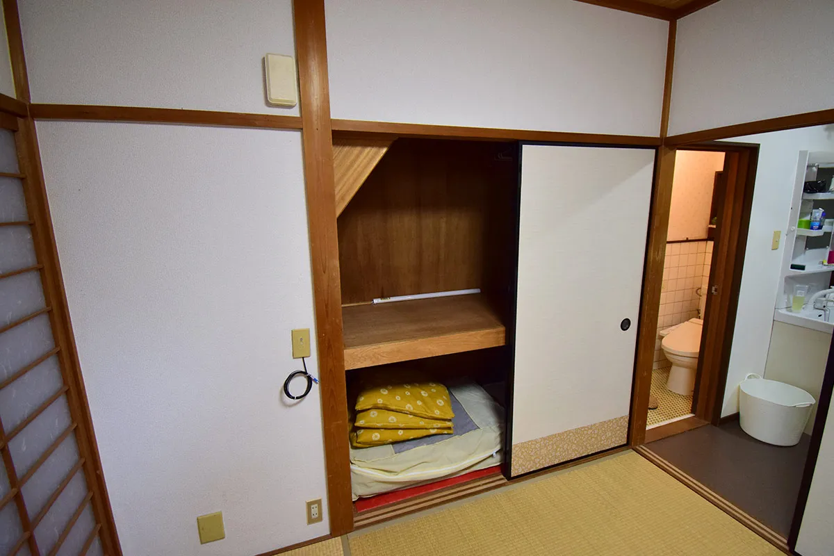 Guesthouse facilities already installed! Used home in Kadowaki-cho, Higashiyama-ku.