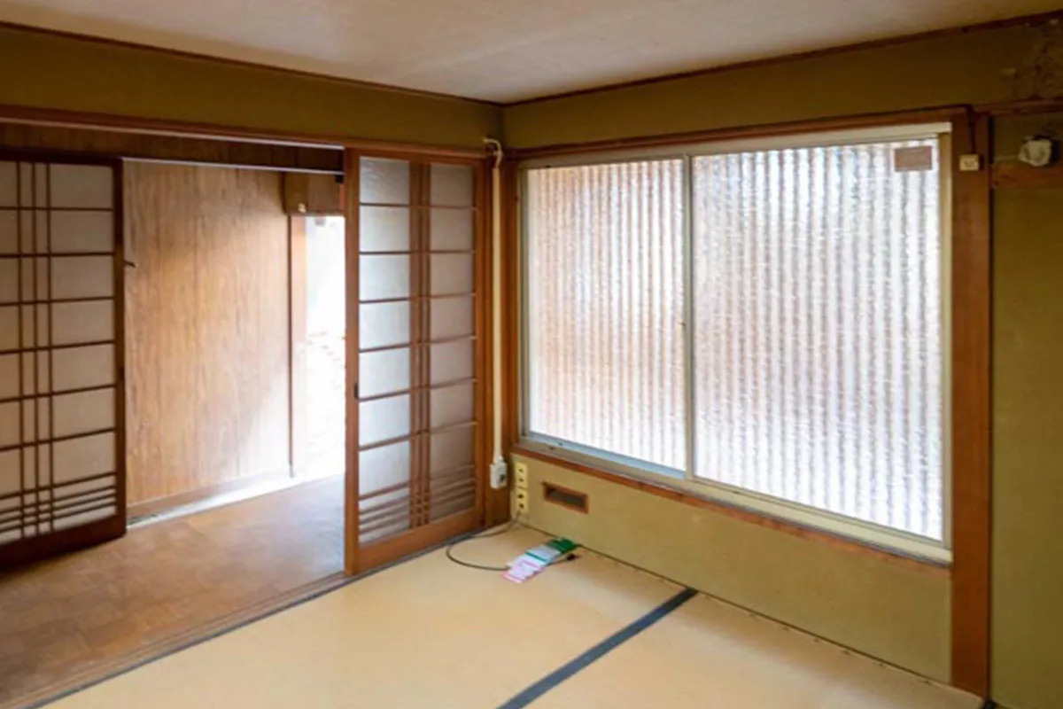 Kyomachiya with good access, about 3 minutes walk from Karasuma Station