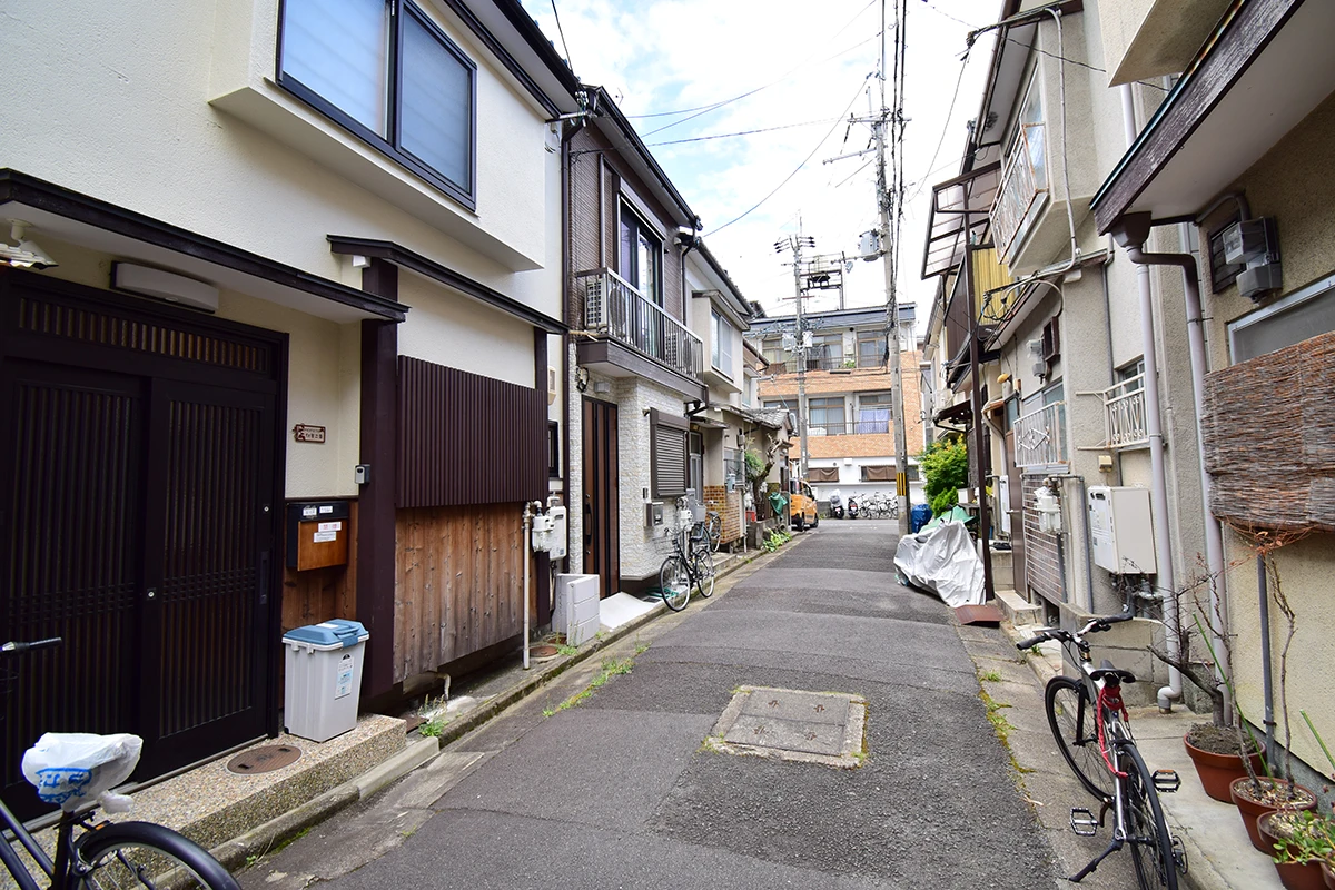 A townhouse renovated to guesthouse specifications