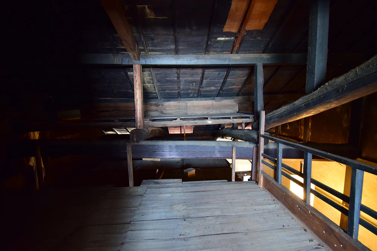 A Kyoto townhouse located in Nishijin, where the townscape typical of Kyoto is attractive.