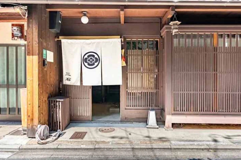 Kyomachiya currently operating as a guesthouse