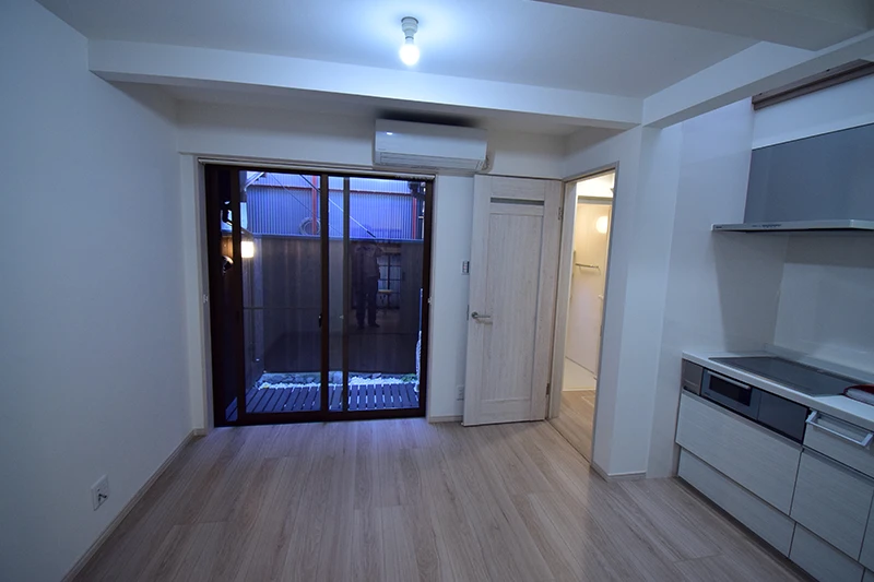 Invest in a Hidden Gem Kyoto Machiya! Tenant-Occupied Owner-Change Property