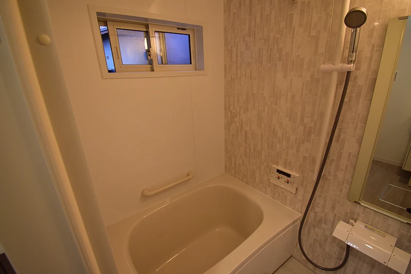 Invest in a Hidden Gem Kyoto Machiya! Tenant-Occupied Owner-Change Property