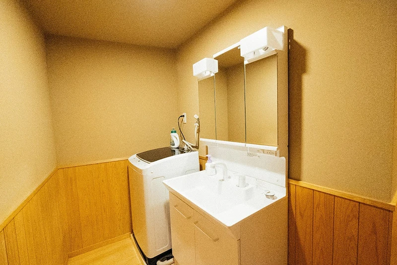 365 Days Licensed — Traditional Kyoto Machiya with Open-Air Bath.