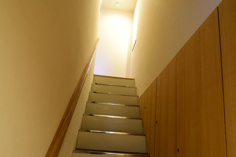 A 3-Story Guesthouse with Panoramic Rooftop Views of Kyoto