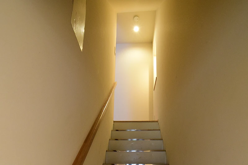 A 3-Story Guesthouse with Panoramic Rooftop Views of Kyoto